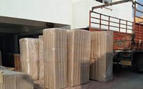 balajee packers and mover loading