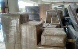 efficient packers and movers household packing items