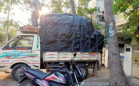 godavari packers and movers track