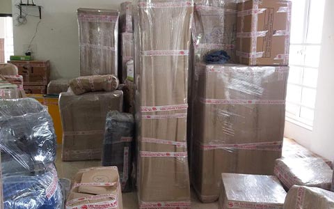 v r l packers and movers india house hold itens packed